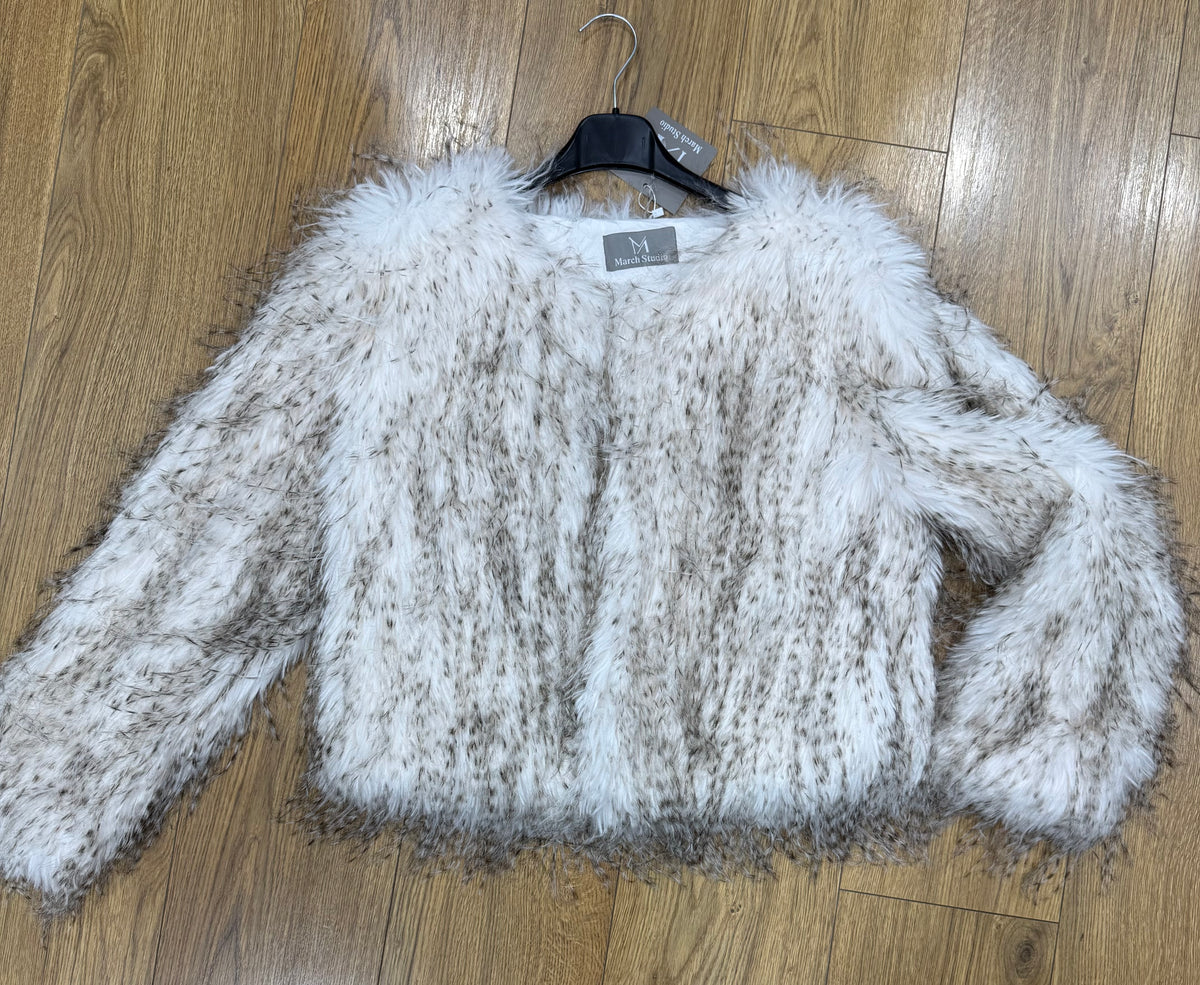 Pelliccia panna misto con beige chiaro