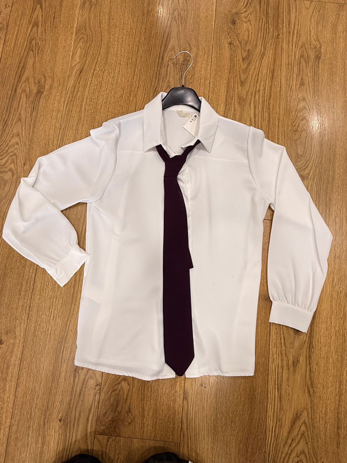 CAMICIA con cravatta