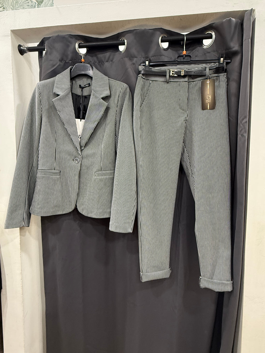 TAILLEUR tg s