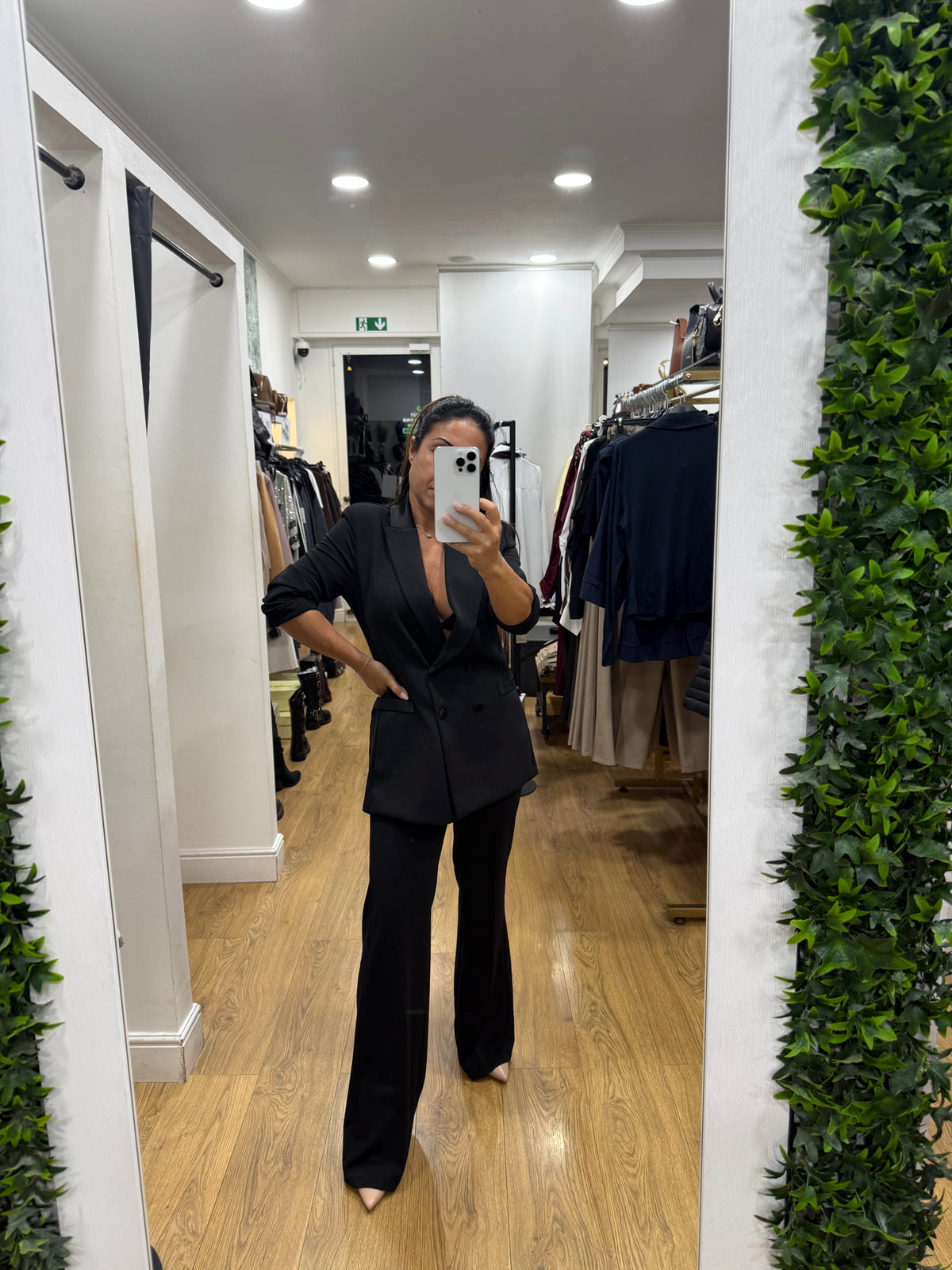 TAILLEUR S