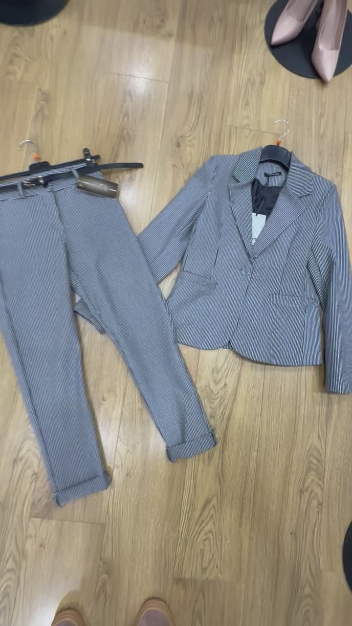 TAILLEUR tg s